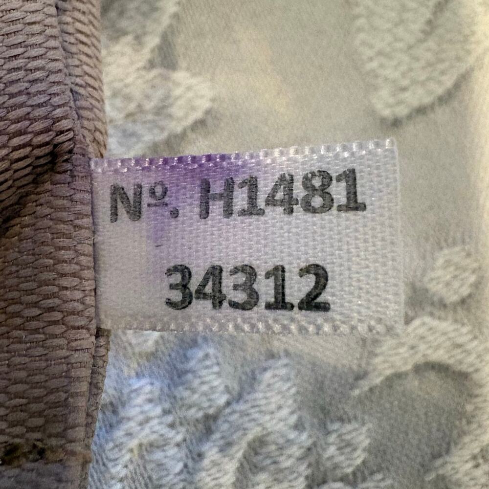 COACH Hobo Pebbled Leather Handbag Front Logo Taupe Kangaroo Pockets H148134312 - Picture 8 of 9